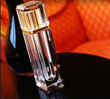 Il profumo by Patrick Süskind Il profumo by Patrick Süskind