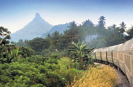 Orient Express: viaggio da Bangkok a Singapore in un treno di lusso