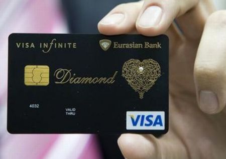 diamond-studded-visa-card