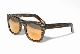 Barneys New York, occhiali da sole in edizione limitata in vendita da febbraio.