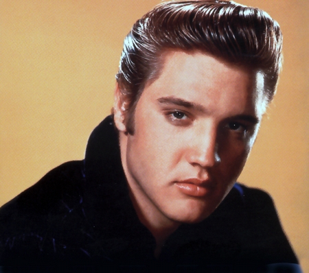 Elvis Presley - messi all'asta su internet, alcuni dei suoi oggetti
