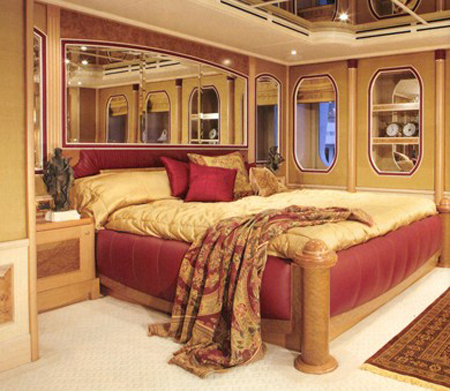 Sensation Yacht, barca da sogno in vendita