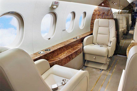 Aerei di lusso: Dassault Falcon 2000 EX Easy e la Suite First Class by Emirates