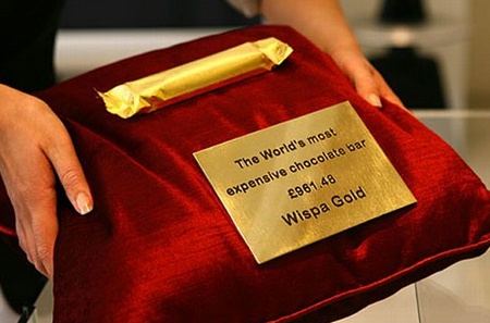 Wispa Gold, la barretta di cioccolata ricoperta di oro commestibile