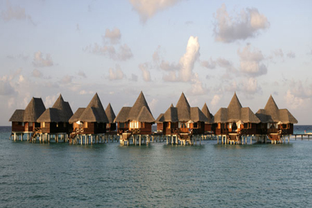 Coco Palm Dhuni Kolhu e Coco Palm Bodu Hithi, eco-resort alle Maldive