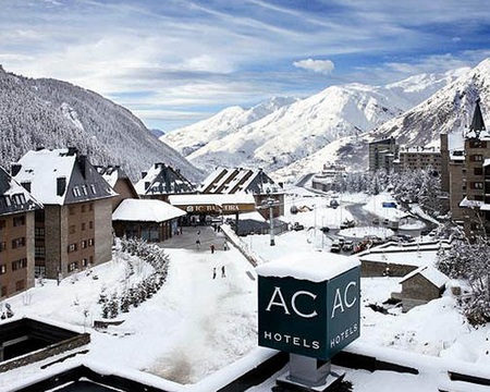 Capodanno 2010, in viaggio verso AC Baqueira Hotel & Spa tra la neve dei Pirenei