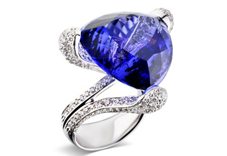 Fairy Blue, anello da favola by Spallanzani