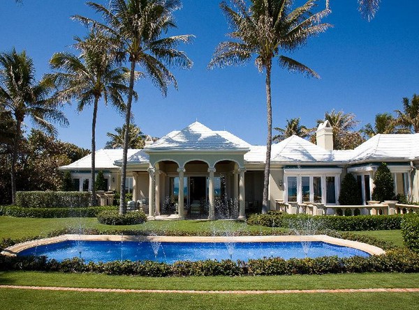 In vendita una villa di lusso a Palm Beach in Florida