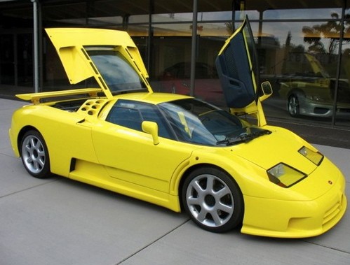  Michael Schumacher vende la Bugatti EB 110 SS 