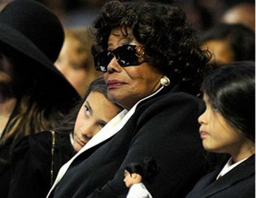 Michael Jackson ha lasciato 33 milioni di dollari ai suoi tre figli