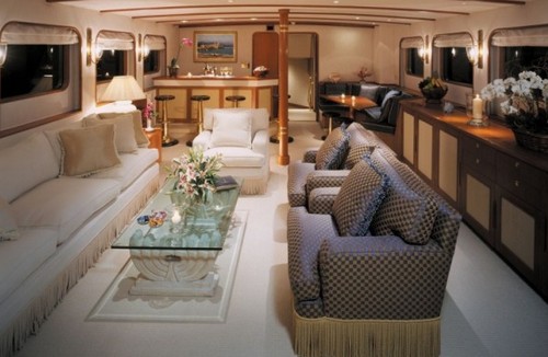 yacht1