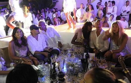 Leonardo di Caprio e Bar Rafaeli ospiti al Billionaire