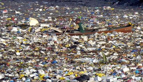 Pacific Trash Vortex, l'isola di rifiuti galleggiante