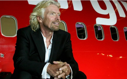 Richard Branson: tra 18 mesi i primi turisti spaziali