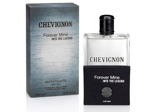 Natale 2010, fragranze Chevignon Forever Mine per lui e per lei