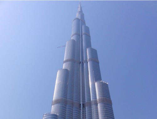 A gennaio 2011 aprirà il Ristorante Atmosphere, posto al 122° piano del Burj Khalifa
