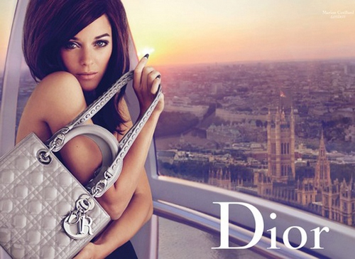  Dior: Lady Dior si sposta da Shanghai a Londra 
