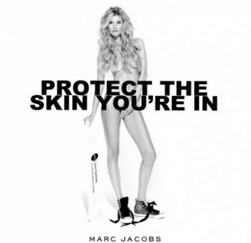 Christina Miller testimonial della campagna anti cancro Protect the skin you’re in di Marc Jacobs