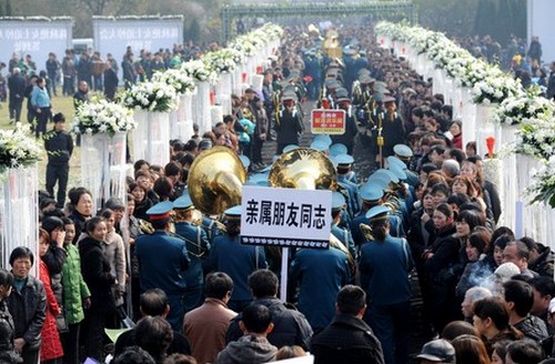Cina: il funerale da 770 milioni di dollari ... un vero record