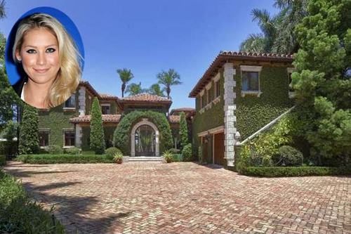 Anna Kournikova, in vendita la sua villa di Miami per 9,4 milioni di dollari