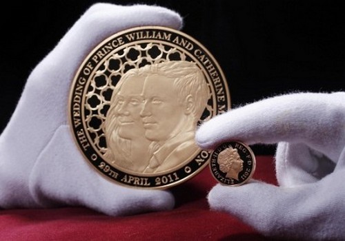 Moneta d’oro da 22 carati per festeggiare il principe William e Kate Middleton