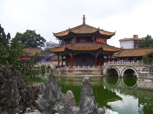 Kunming_temple2