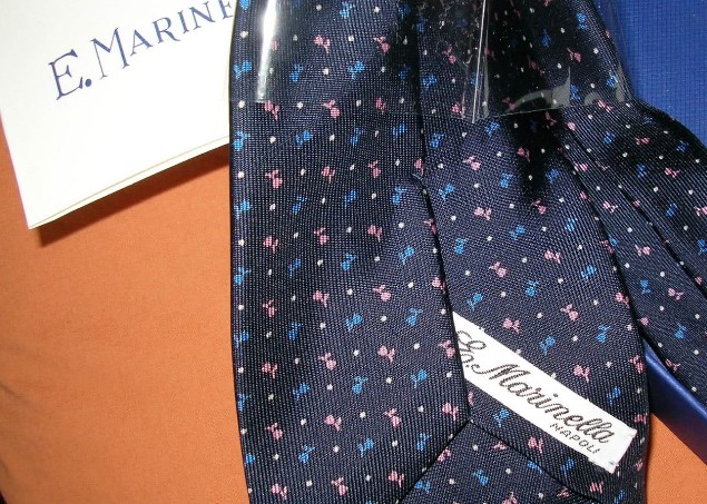 Marinella si espande: nuovo negozio di cravatte a Londra