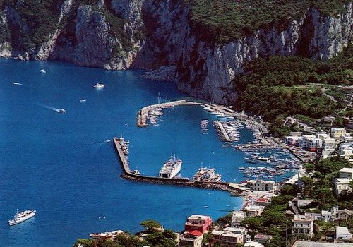 capri-in-barca-a-vela-marina-grande