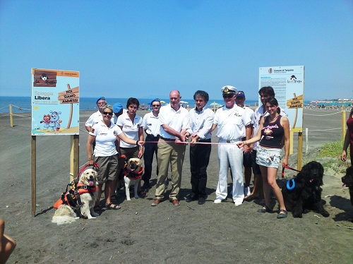 spiaggia per cani