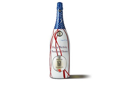 Bottiglia Berlucchi edizione speciale spedita al Presidente Obama per i suoi 50 anni