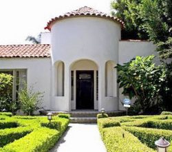 Elijah Wood, in vendita la villa di Santa Monica