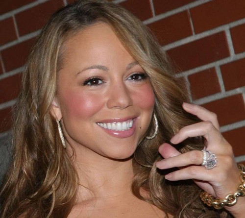 Mariah Carey regala al maritino Nick Cannon una Ferrari