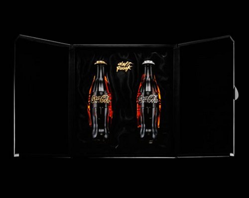 Coca Cola e Daft Punk: presentano le nuove confezioni in edizione limitata in oro e argento