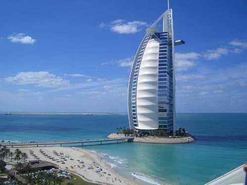 Al Burj Al Arab si celebrerà la 40° Giornata Nazionale degli Emirati Arabi Uniti