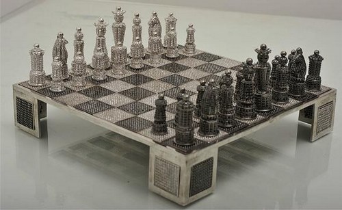 Natale 2011: Set di scacchi Jewel Cast & Techno in swarovski e argento