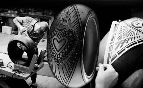 scott-campbell-x-pirelli-tire-carving-for-the-diavel