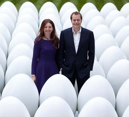 Pasqua 2012: evento benefico sponsorizzato da Fabergè con 200 uova per le vie di Londra