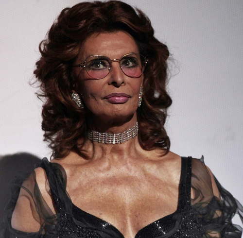 Italian actress Sophia Loren poses after