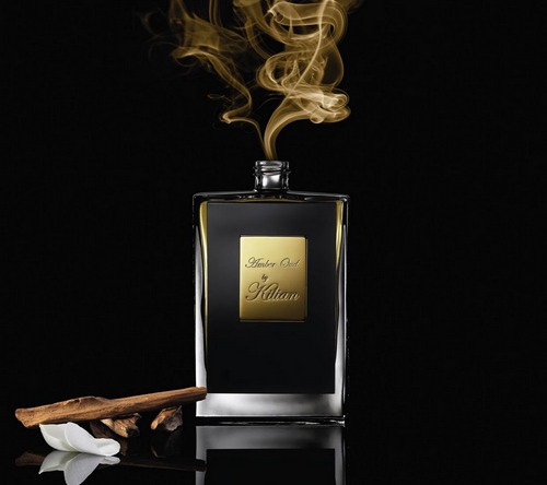 Amber Oud: la sensuale fragranza di Hennessy