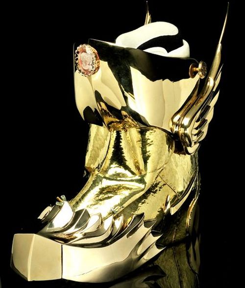 Nike ZF-1 American Eagle Snowboard: gli stivali in edizione limitata in oro