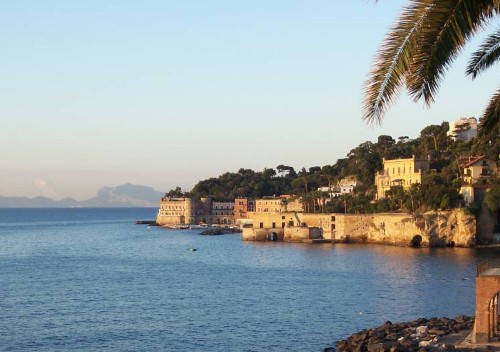 Affitti di lusso, Napoli è la città più richiesta del Sud ‎