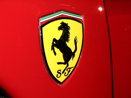 Ferrari batte la crisi: record storico per il fatturato