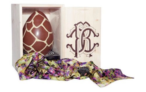 Pasqua 2012, le uova di Roberto Cavalli con foulard
