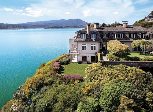 In vendita la villa True Belvedere con vista su San Francisco