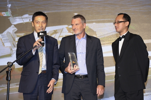 Asian Boating Awards 2012: Gruppo Ferretti si aggiudica Best Production Motor Yacht