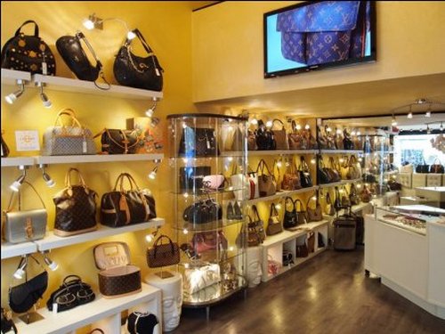 Contro la crisi: Vendome Italia inaugura il punto vendita di borse di lusso d’occasione a Milano
