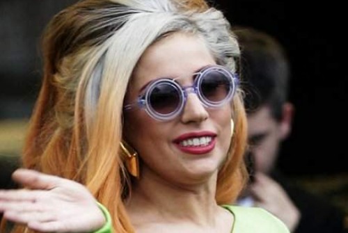 Lady Gaga, casa galleggiante di lusso in Grecia