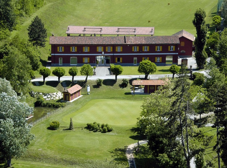 Villaggio Benessere Bellavita e Golf Club Villa Carolina: viva il relax!
