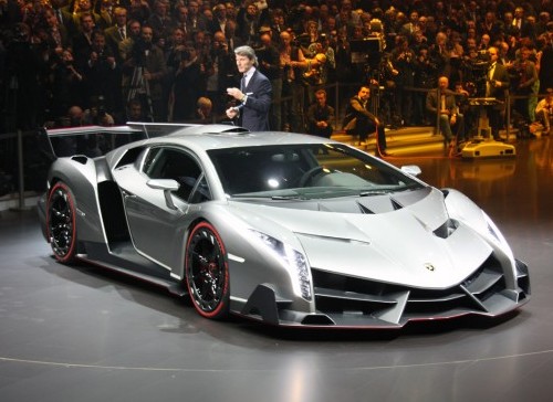 Lamborghini Veneno, una supercar da record