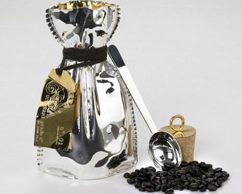 Terra Nera, il caffè più costoso al mondo: è in vendita da Harrods